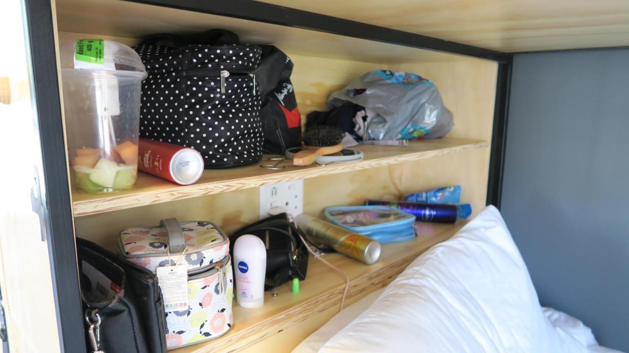 Atlantic Point Backpackers Hostel *