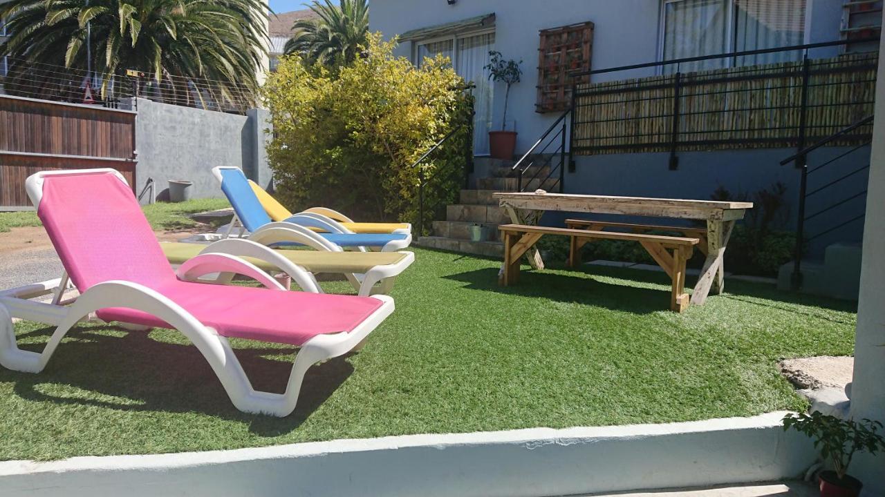 Atlantic Point Backpackers Hostel *