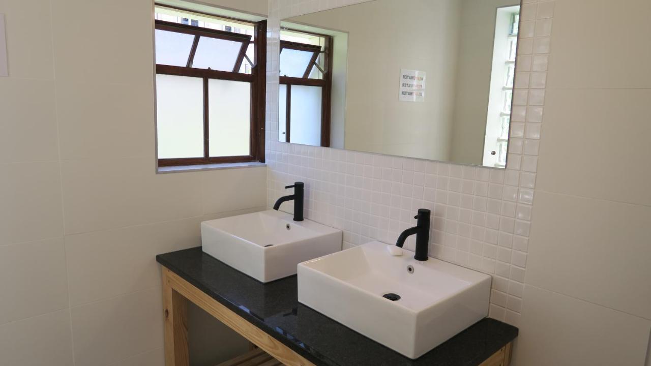 Atlantic Point Backpackers Hostel